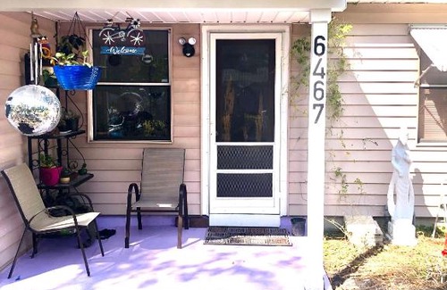 St. Petersburg - Clearwater House | Butterfly Ranch