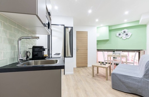 Amerique Apartment | Buttes Chaumont 3 - One Bedroom Apartment, Sleeps 4