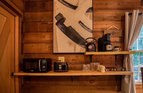 Saluda Cabin | Buzzard Roost cabin at Cabin Fever in NC!