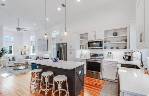 Orange Beach Cottage | BVR 02 - Coastal Cottage by Liquid Life
