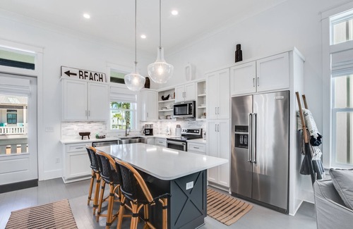 Orange Beach Cottage | BVR 61 - The Good Life by Liquid Life