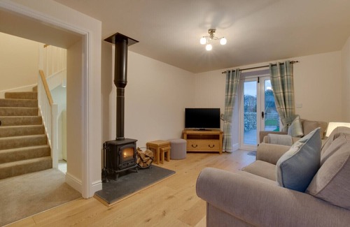 Rowen House | Bwthyn Bach Rowen - One Bedroom House, Sleeps 2