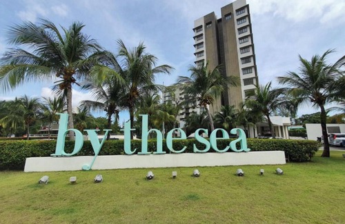 Batu Ferringhi Apartment | By The Sea Batu Feringgi