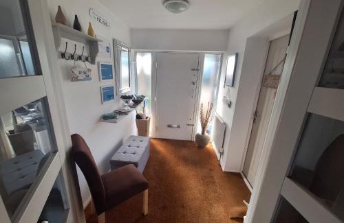 New Forest District Bed & Breakfast | By the sea, home from home sleeps 6