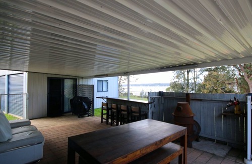 Sanctuary Point Cottage | By The Water - Sanctuary Point , NSW - PET FRIENDLY