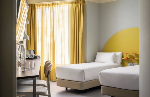 El Guinardo Hotel | BYPILLOW Flamant
