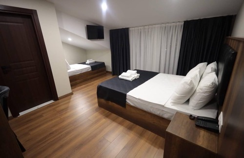 Arnavutkoy Hotel | BZN AİRPORT HOTEL
