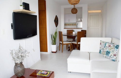 Guadalajara de Buga Apartment | Cómodo Apartamento en Buga a 15 Minutos de la Basílica, con Vista a las Montañas
