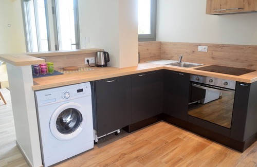Cancale Apartment | "Côté Ciel - Cancale - Gîte Standing - 4 Rooms - Centre - 4 to 5 people