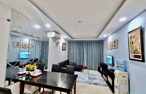 Tan Phu District Apartment | Căn hộ 1PN,2PN, 3PN gần sân bay miễn phí đưa đón Celadon City Aeon Mall, cho 2-15 khách