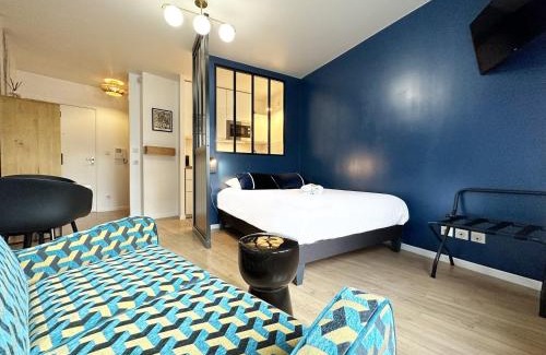 Chartres Apartment | C le 15 - Studio Cosy avec Parking