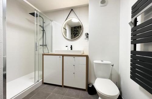 Chartres Apartment | C le 15 - Studio Cosy avec Parking