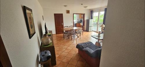 Stocken House | C & R Leuci Zimmervermietung