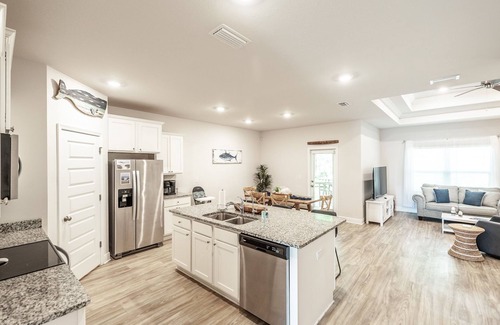 Port St. Joe House | C'Side Charm, C'Side Charm|Coastal Retreat|Golf Cart|Windmark Beach|Sleeps 10