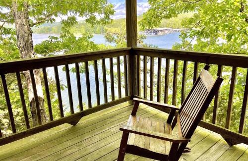 Mount Ida House | C17, Three bedroom, three bath log-sided, luxury Harbor North cottage with hot tub cottage