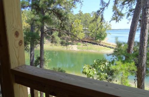 Mount Ida House | C22, a luxury, three bedroom, three bath Harbor North cottage overlooking the lake cottage