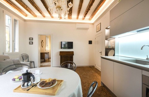 Cannaregio Apartment | Ca’ Anna Rialto Apartment M0270429079
