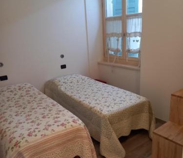 Rovereto Bed & Breakfast | Ca' antica B&B