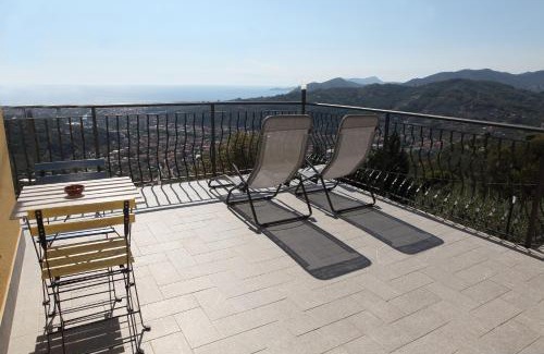 Breccanecca House | CA' DA TOLLO