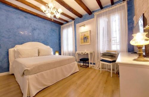 Cannaregio Apartment | Ca' del Manin d'oro (2min walking from Gran Canal)