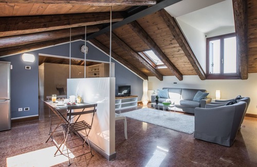 Santa Croce Apartment | Ca' Del Monastero 9 Collection