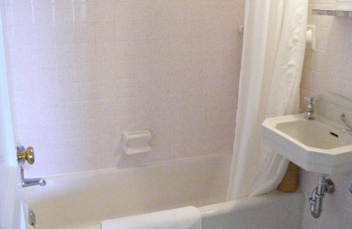 Riviere la Madeleine Hotel | Hôtel Motel Bon Accueil