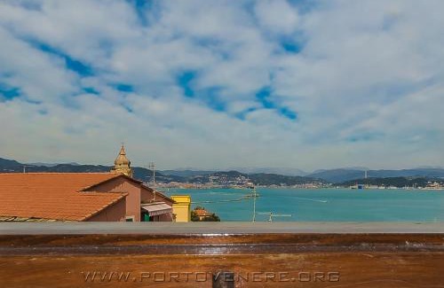 Fezzano House | Ca' Tinetto