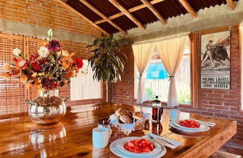 Valle de Bravo Ski Chalet | Cabañas Los Saucos
