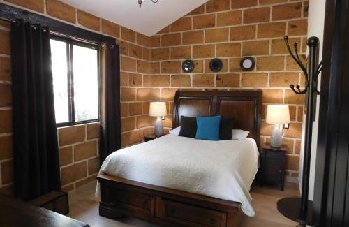 Bernal Hotel | Cabañas Rancho San Jorge