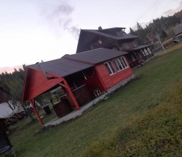 Garda de Sus House | Cabana Adelin