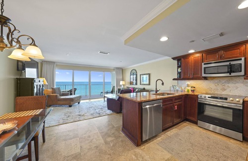 Destiny Grand Palms Condo | Cabana Club 406 w/sweeping gulf views!
