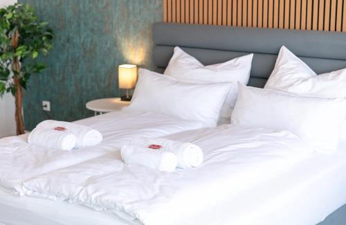 Center Apartment | CABANA - Deluxe City-Center - kostenloser Parkplatz - Balkon - WiFi - Zentral