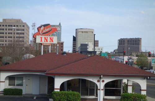 Downtown Boise Hotel | Cabana Inn - Boise