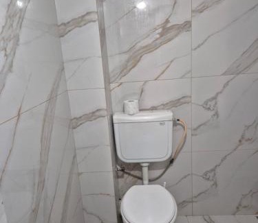 Arad House | Cabana Lir