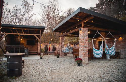 Comanesti House | Cabana Masiv