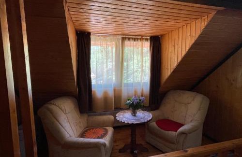 Posaga de Jos Cabin | Cabana Monte Crai