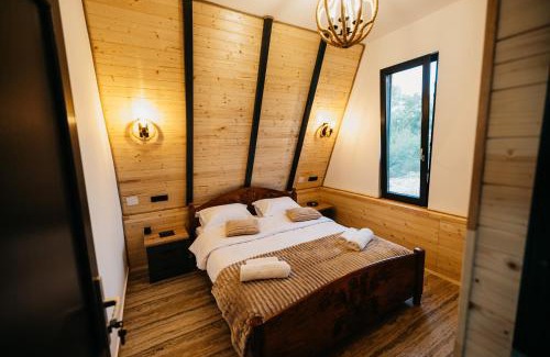 Bumbesti-Pitic Cabin | Cabana Ross-A