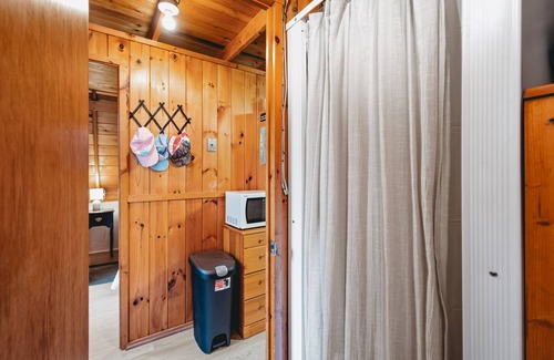 Williamsburg Condo | Cabana Shores 2BDR Beachfront 11962