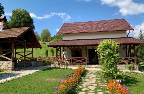 Secaria Villa | Cabana Valea Floreiului