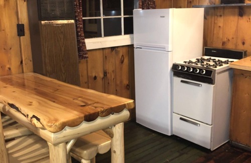 Carp Lake Cabin | Cabin #1 - "Chickagami"