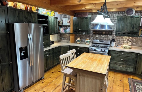 Eagle River Cabin | Cabin 12 by Eagle Waters Resort