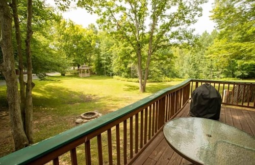 Gaylord House | Cabin 2307 - Cozy Log Cabin in Beaver Creek Resort