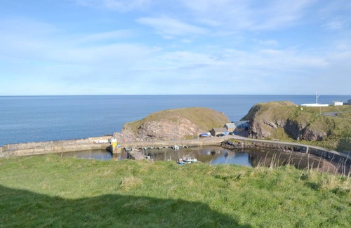 Buckie Cottage | Cabin ∙ 3 bedrooms ∙ 6 guests