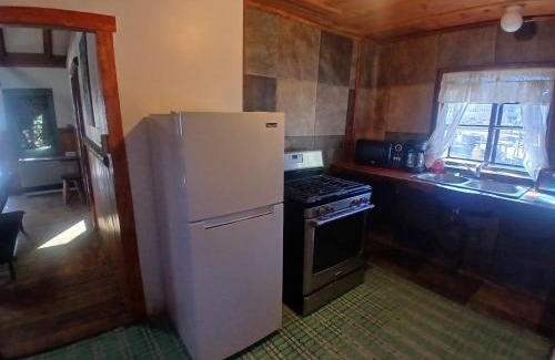 Big Bear Lake House | Cabin 33, 3 bedroom 2 bath