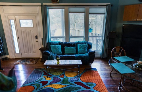 Golden House | Cabin # 6- The Vine @ River’s Bend Resort