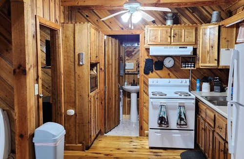 Wellington Cabin | Cabin at Cave Run Lake /Red River Gorge
