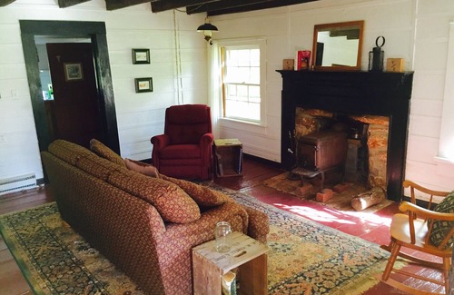 Stanardsville Cabin | Cabin at Mulberry Spring Farm