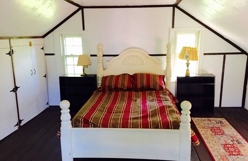 Stanardsville Cabin | Cabin at Mulberry Spring Farm