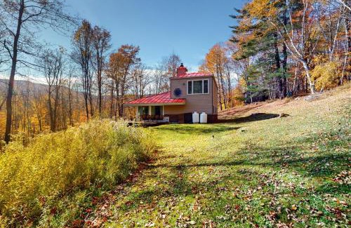 Warren House | Cabin By The Trees