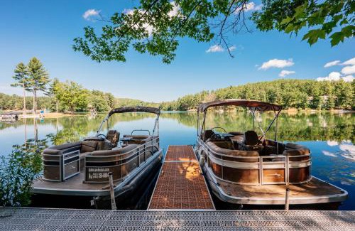 Mayfield House | "Cabin Fever" on Arbutus Lake